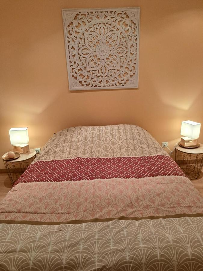Appartement Lumineux , Carpentras Centre Extérieur photo